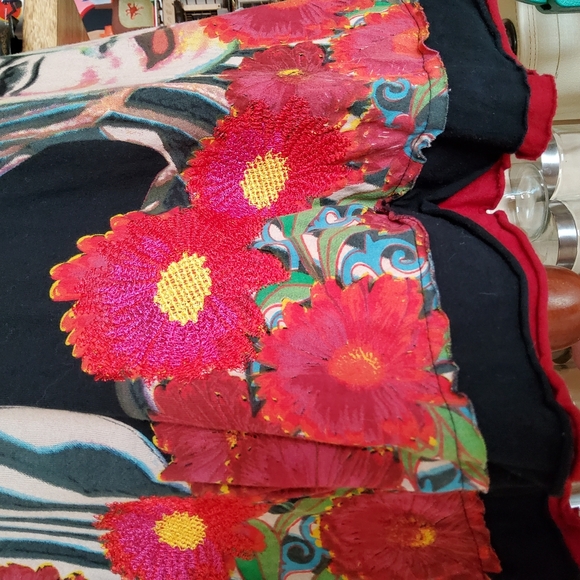 DESIGUAL w/ CIRQUE de Soleil Collab Clowns Circus Skirt Size M RARE - Picture 3 of 9